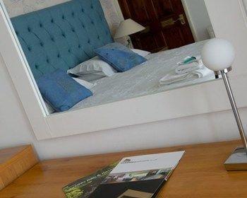 Harrogate Suites - Blue Екстер'єр фото